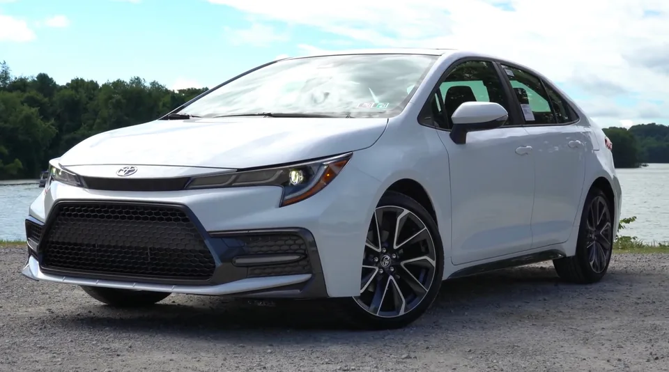 Toyota Corolla XEi 2.0 Flex Auto — Toyota